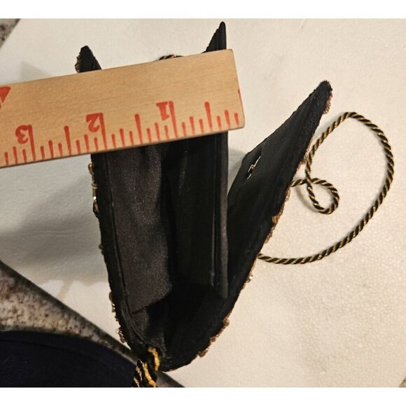 Embroidered Clutch - Timeless - Beautiful - 8IN Wide - Great Price! - Picture 4 of 7